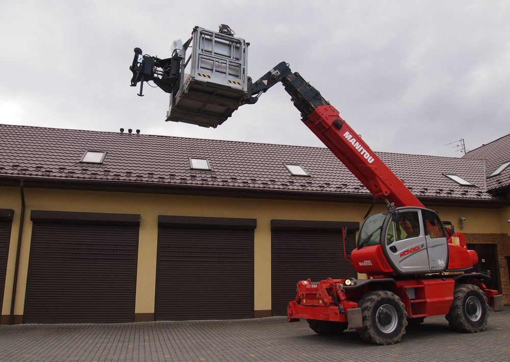 Telescopic handler Ładowarka teleskopowa Manitou MRT 2150 Privilege   MANITOU ważne UDT: picture 15