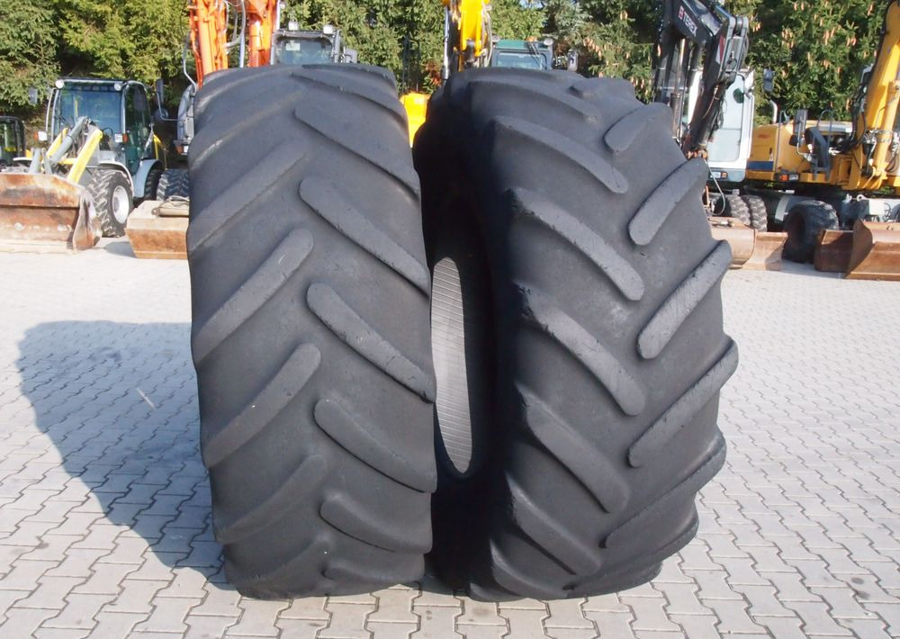 Opony Michelin 20,4R38 Opony rolnicze MICHELIN 580/70R38 - Tire: picture 1 Opony Michelin 20,4R38 Opony rolnicze MICHELIN 580/70R38 - Tire: picture 1
