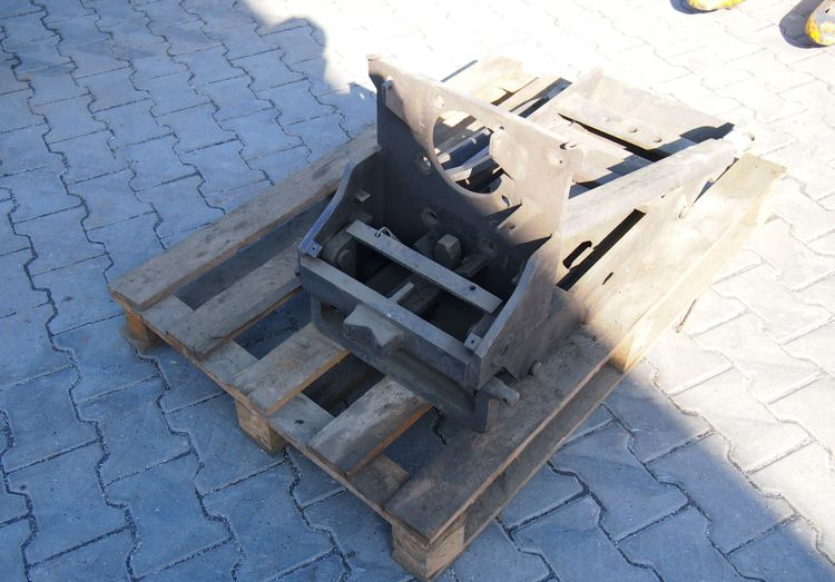 Zaczep Massey Ferguson 3000, 3100, 3600, 8100, 8200 2000 Zaczep dolny HITCH Massey Ferguson , CLAAS - Spare parts for Agricultural machinery: picture 3 Zaczep Massey Ferguson 3000, 3100, 3600, 8100, 8200 2000 Zaczep dolny HITCH Massey Ferguson , CLAAS - Spare parts for Agricultural machinery: picture 3