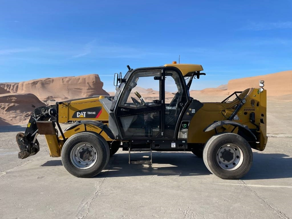 CAT TH 414C - Telescopic handler: picture 5 CAT TH 414C - Telescopic handler: picture 5