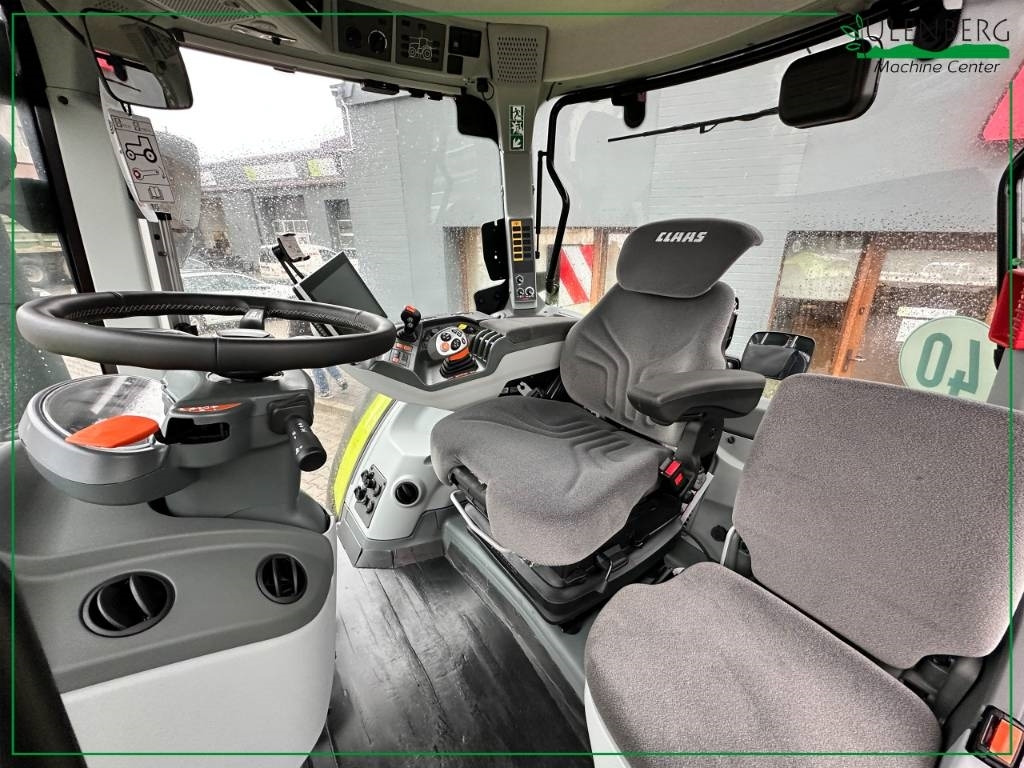 New Farm tractor Claas Arion 650: picture 6