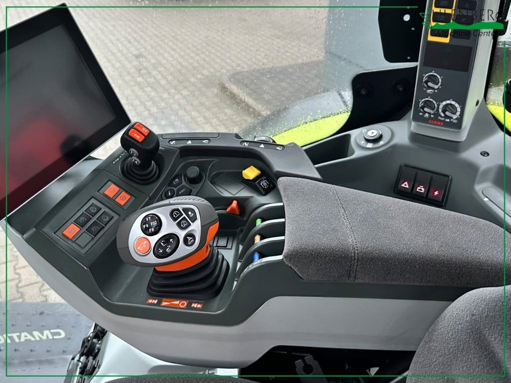 New Farm tractor Claas Arion 650: picture 7