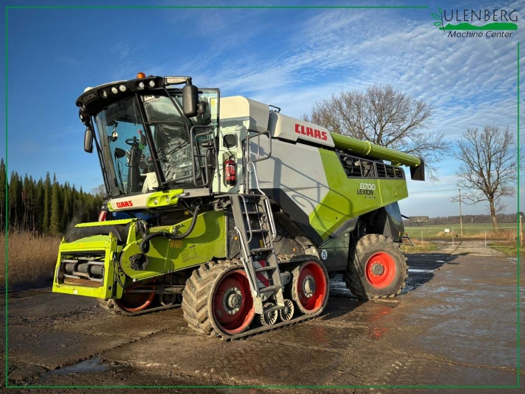 Claas Lexion 8700 TT - Combine harvester: picture 1 Claas Lexion 8700 TT - Combine harvester: picture 1