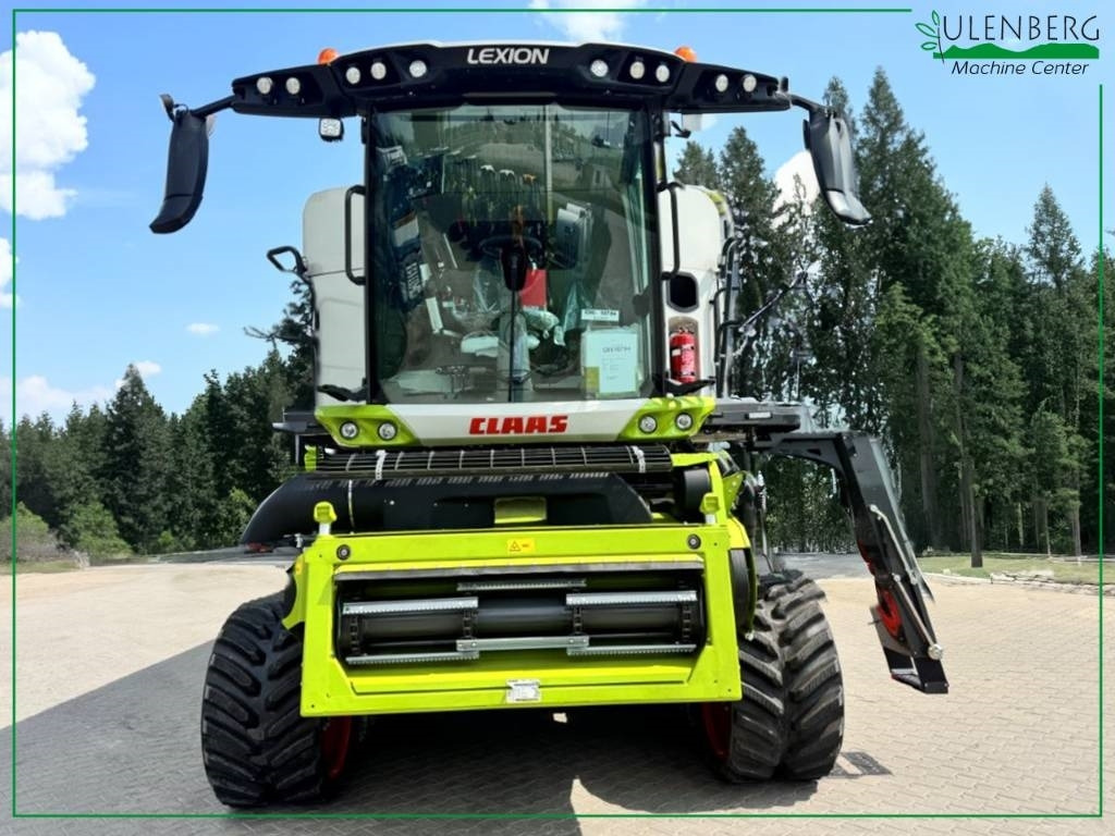 Claas Lexion 8800 Terra Trac - Combine harvester: picture 3 Claas Lexion 8800 Terra Trac - Combine harvester: picture 3