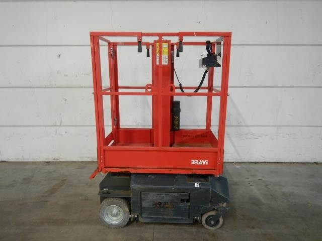 Bravi Lui Mini HD - Vertical mast lift: picture 1 Bravi Lui Mini HD - Vertical mast lift: picture 1