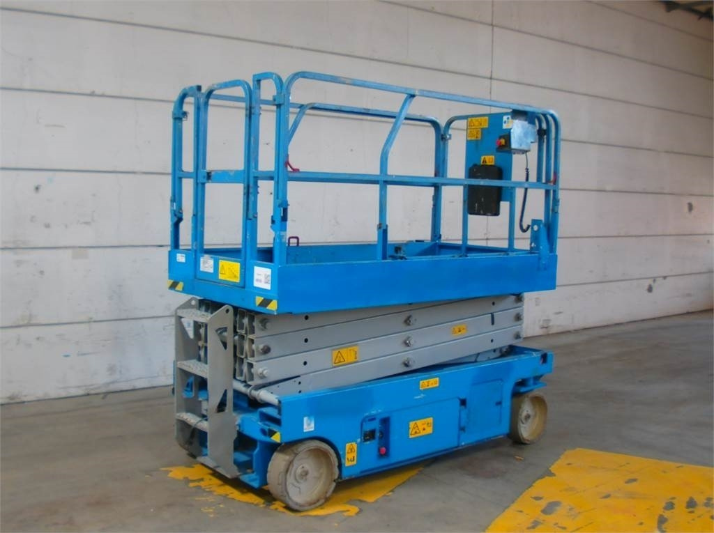 Genie GS2646 - Scissor lift: picture 2 Genie GS2646 - Scissor lift: picture 2
