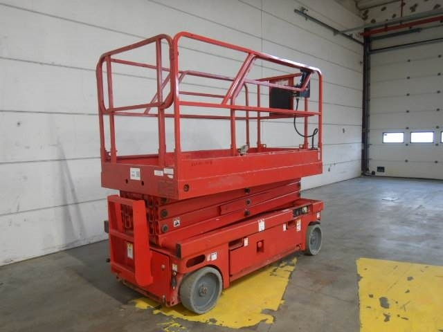 Haulotte Compact 10 - Scissor lift: picture 2 Haulotte Compact 10 - Scissor lift: picture 2