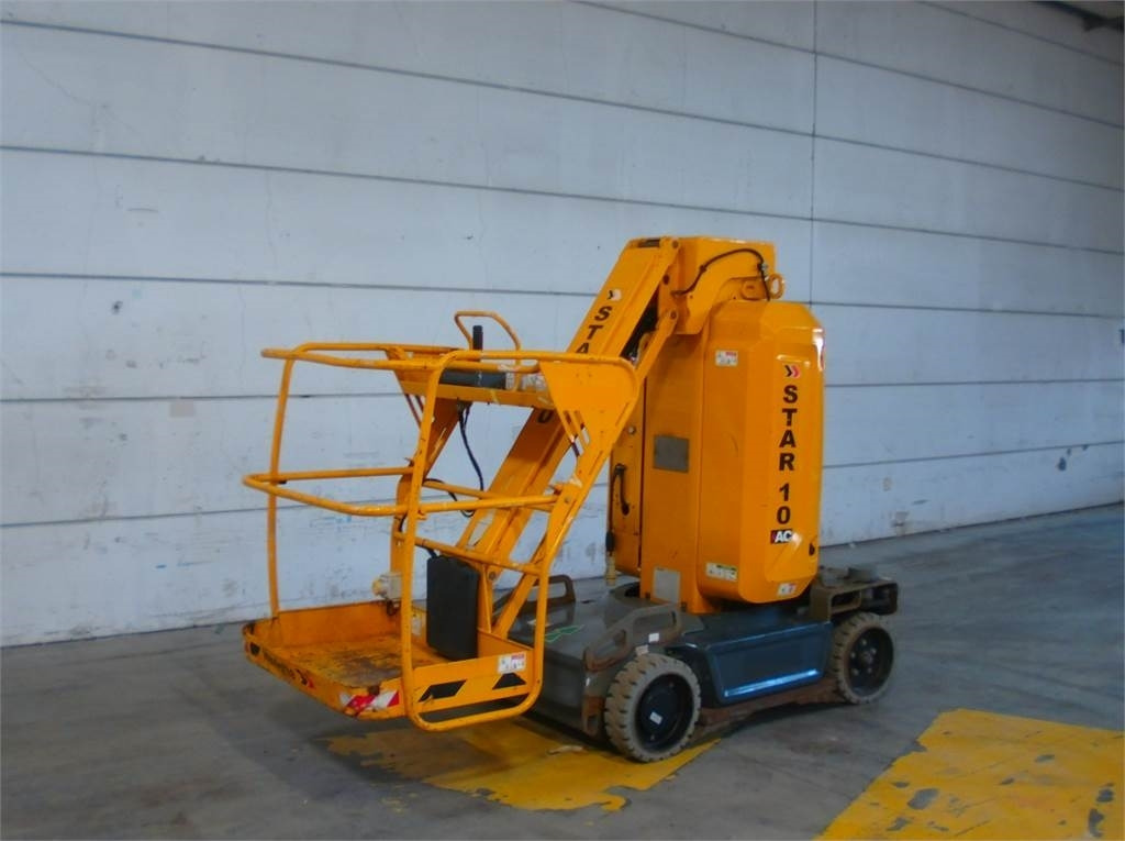 Haulotte STAR 10 - Vertical mast lift: picture 2 Haulotte STAR 10 - Vertical mast lift: picture 2