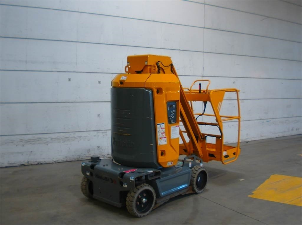 Haulotte STAR 10 - Vertical mast lift: picture 4 Haulotte STAR 10 - Vertical mast lift: picture 4