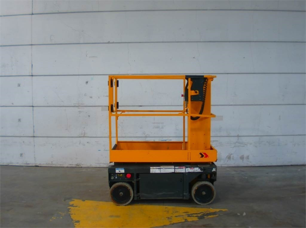 Haulotte STAR 6AE - Vertical mast lift: picture 1 Haulotte STAR 6AE - Vertical mast lift: picture 1