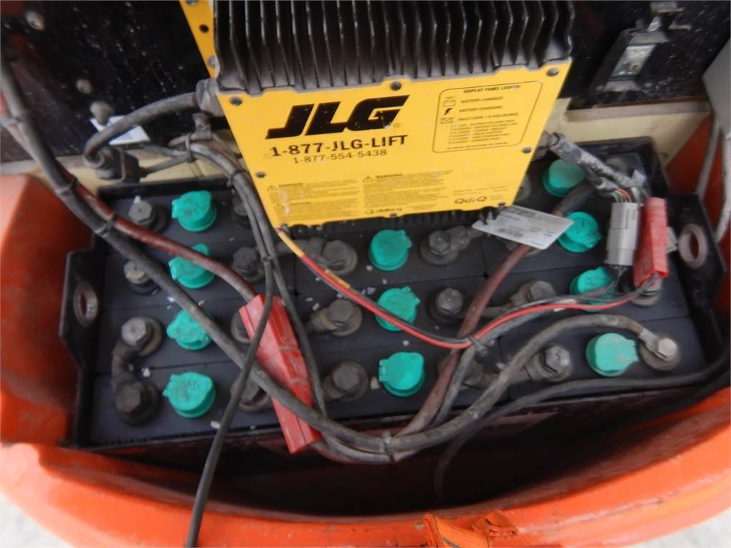 JLG Toucan 10E - Vertical mast lift: picture 5 JLG Toucan 10E - Vertical mast lift: picture 5