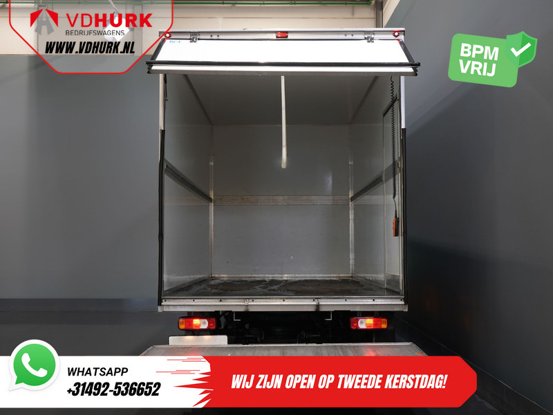 Iveco Daily 35S18HV 3.0 Aut. ZF BPM VRIJ! Bakwagen Laadklep/ LED/ Spoiler/ 3.5T Trekverm./ Gev.stoel/ Adapt.Cruise/ Navi/ Carplay/ Climate/ - Box van: picture 5 Iveco Daily 35S18HV 3.0 Aut. ZF BPM VRIJ! Bakwagen Laadklep/ LED/ Spoiler/ 3.5T Trekverm./ Gev.stoel/ Adapt.Cruise/ Navi/ Carplay/ Climate/ - Box van: picture 5