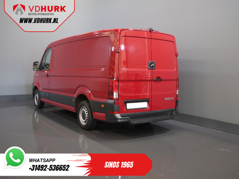 MAN TGE 2.0 TDI L3H2 BPM VRIJ! 3 Pers./ 2.5t Trekverm./ Carplay/ Betimmerd/ Cruise/ Navi/ Camera - Small van: picture 2 MAN TGE 2.0 TDI L3H2 BPM VRIJ! 3 Pers./ 2.5t Trekverm./ Carplay/ Betimmerd/ Cruise/ Navi/ Camera - Small van: picture 2
