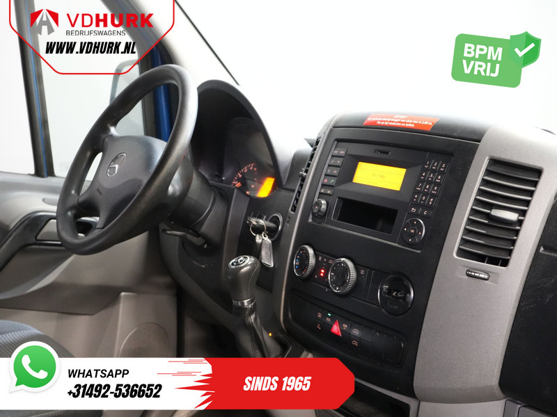 Mercedes-Benz Sprinter 213 2.2 CDI Aut. L2H2 €11.979 Incl. BTW, BPM Vrij EXPORT Rijdt Goed/ Combi/ 9 Persoons/ Kombi/ 9P/ Airco - Minibus, Passenger van: picture 3 Mercedes-Benz Sprinter 213 2.2 CDI Aut. L2H2 €11.979 Incl. BTW, BPM Vrij EXPORT Rijdt Goed/ Combi/ 9 Persoons/ Kombi/ 9P/ Airco - Minibus, Passenger van: picture 3