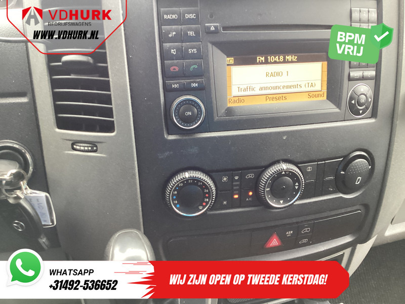 Panel van Mercedes-Benz Sprinter 316 2.2 CDI Aut. L2H2 EXPORT ONLY 3.5T Trekgewicht / Airco/ Cruise/ Trekhaak: picture 10 Panel van Mercedes-Benz Sprinter 316 2.2 CDI Aut. L2H2 EXPORT ONLY 3.5T Trekgewicht / Airco/ Cruise/ Trekhaak: picture 10