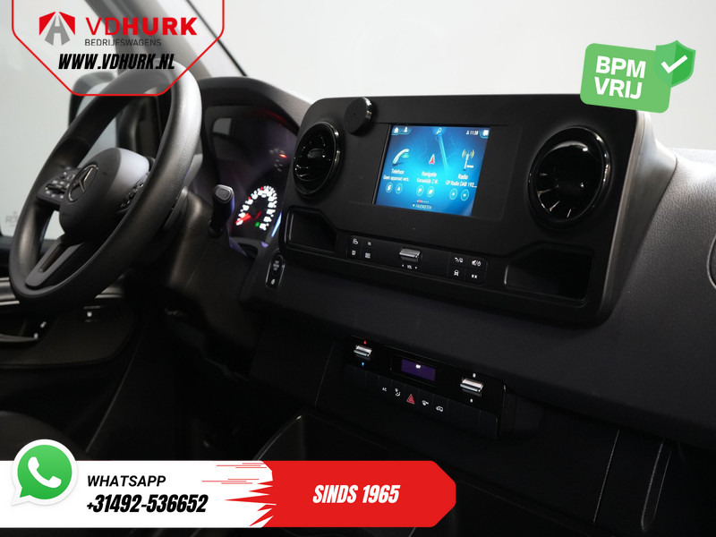 Mercedes-Benz Sprinter 317 CDI Aut. L2H2 BPM VRIJ! Carplay/ Gev.Stoel/ 270 Gr.Deuren/ Stoelverw./ Navi/ Camera/ PDC/ Cruise/ DAB - Panel van: picture 3 Mercedes-Benz Sprinter 317 CDI Aut. L2H2 BPM VRIJ! Carplay/ Gev.Stoel/ 270 Gr.Deuren/ Stoelverw./ Navi/ Camera/ PDC/ Cruise/ DAB - Panel van: picture 3