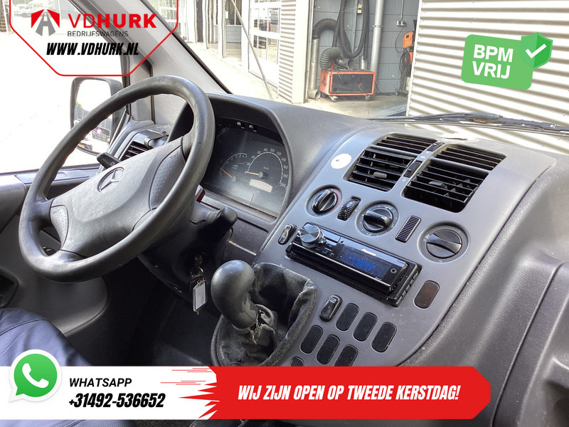 Mercedes-Benz Vito 108 CDI EXPORT ONLY ENGINE DEFECT NL Auto/ Trekhaak/ Imperiaal/ Fietsendrager - Small van: picture 3 Mercedes-Benz Vito 108 CDI EXPORT ONLY ENGINE DEFECT NL Auto/ Trekhaak/ Imperiaal/ Fietsendrager - Small van: picture 3