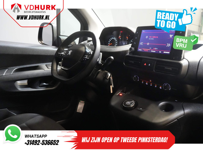 Peugeot Partner 1.5 HDI 130 pk Aut. L2 BPM VRIJ! Ready2Go 3 Pers./ CarPlay/ Camera/ Navi/ Cruise/ PDC - Small van: picture 3 Peugeot Partner 1.5 HDI 130 pk Aut. L2 BPM VRIJ! Ready2Go 3 Pers./ CarPlay/ Camera/ Navi/ Cruise/ PDC - Small van: picture 3