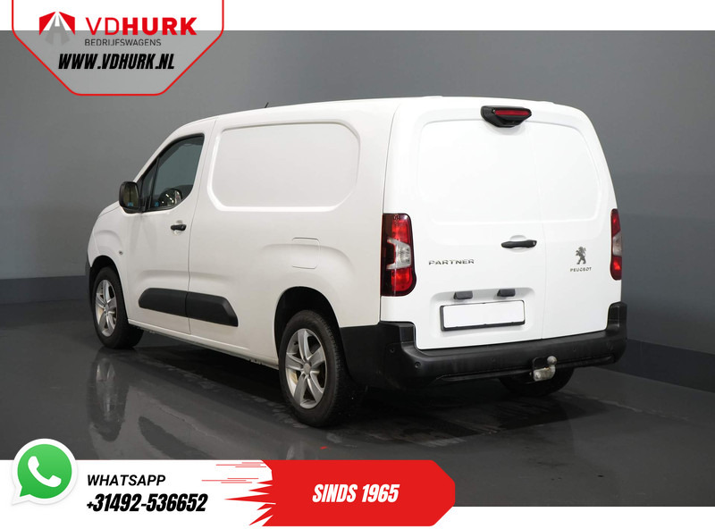 Peugeot Partner 1.5 HDI 130 pk Aut. L2 Long 3pers./ Standkachel/ Stoelverw./ Carplay/ Camera/ PDC/ LMV/ Cruise/ Trekhaak/ Airco - Small van: picture 2 Peugeot Partner 1.5 HDI 130 pk Aut. L2 Long 3pers./ Standkachel/ Stoelverw./ Carplay/ Camera/ PDC/ LMV/ Cruise/ Trekhaak/ Airco - Small van: picture 2