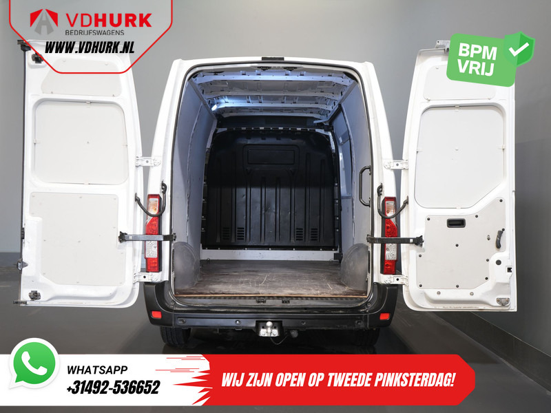 Renault Master 2.3 dCi 135 pk L2H2 TURBO DEFECT EXPORT ONLY Stoelverw./ PDC/ Camera/ 2.5t Trekverm./ Dakdragers - Panel van: picture 5 Renault Master 2.3 dCi 135 pk L2H2 TURBO DEFECT EXPORT ONLY Stoelverw./ PDC/ Camera/ 2.5t Trekverm./ Dakdragers - Panel van: picture 5