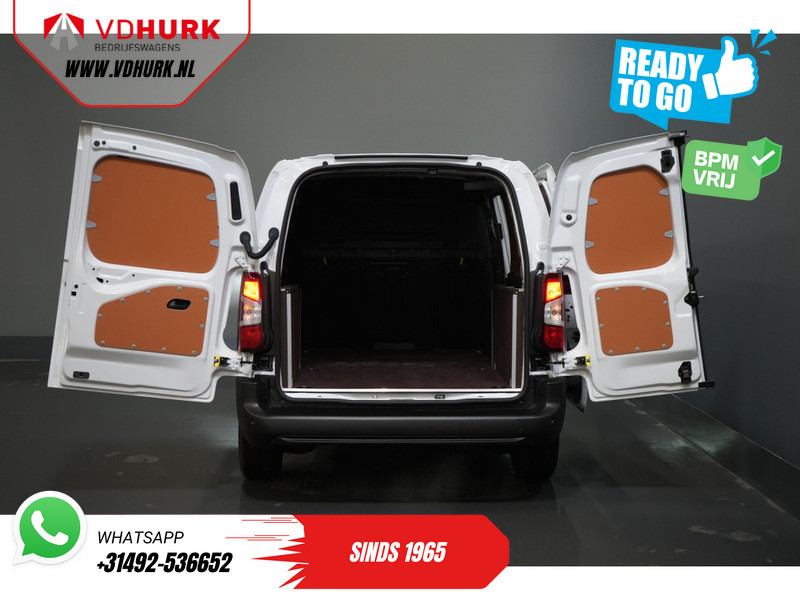 Toyota PROACE CITY 1.5 130 pk Aut. L2 BPM VRIJ! LED/ Virtual Cockpit/ 3 pers./ Carplay/ Camera/ Climate/ PDC/ Cruise - Small van: picture 5 Toyota PROACE CITY 1.5 130 pk Aut. L2 BPM VRIJ! LED/ Virtual Cockpit/ 3 pers./ Carplay/ Camera/ Climate/ PDC/ Cruise - Small van: picture 5