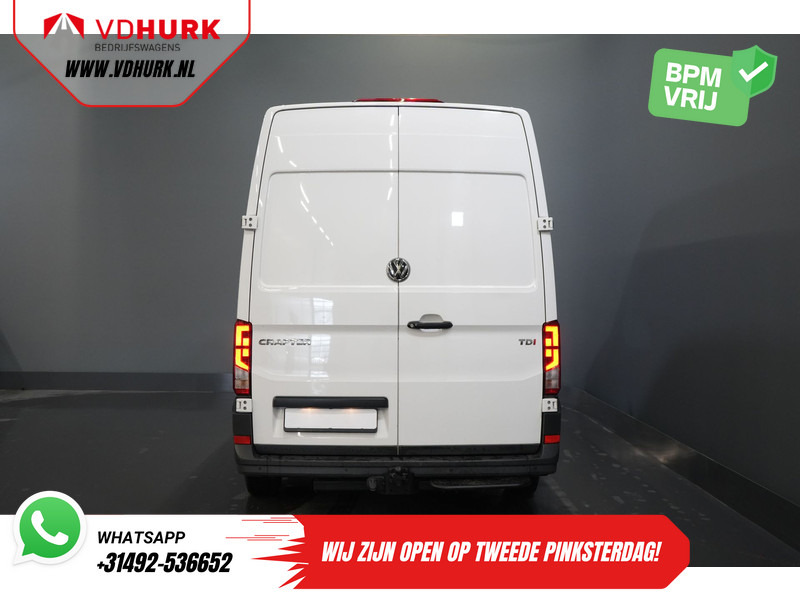 Volkswagen Crafter 2.0 TDI 140 pk L3H3 Inrichting/ CarPlay/ Navi/ Cruise/ Airco/ PDC/ Trekhaak - Panel van: picture 5 Volkswagen Crafter 2.0 TDI 140 pk L3H3 Inrichting/ CarPlay/ Navi/ Cruise/ Airco/ PDC/ Trekhaak - Panel van: picture 5