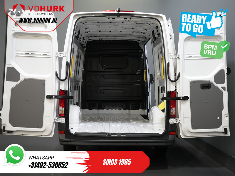 Volkswagen Crafter 35 2.0 TDI 140 pk DSG Aut. L3H3 BPM VRIJ! Gev.Stoel/ LED/ Virtual Cockpit/ Camera/ Cruise/ Carplay - Panel van: picture 5 Volkswagen Crafter 35 2.0 TDI 140 pk DSG Aut. L3H3 BPM VRIJ! Gev.Stoel/ LED/ Virtual Cockpit/ Camera/ Cruise/ Carplay - Panel van: picture 5