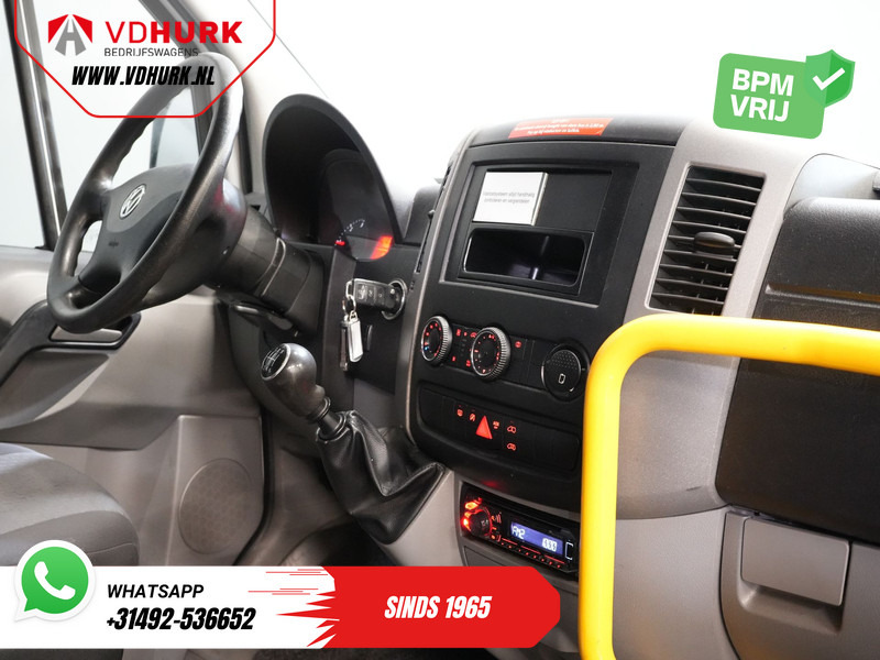 Volkswagen Crafter 35 2.0 TDI L2H2 EXPORT Combi/ 9 Persoons/ Kombi/ 9P/ Sidebar/ Rearbar/ Cruise/ Airco/ Rolstoellift - Minibus, Passenger van: picture 3 Volkswagen Crafter 35 2.0 TDI L2H2 EXPORT Combi/ 9 Persoons/ Kombi/ 9P/ Sidebar/ Rearbar/ Cruise/ Airco/ Rolstoellift - Minibus, Passenger van: picture 3