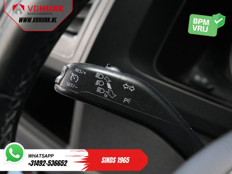 Small van Volkswagen Transporter 2.0 TDI 140 pk DSG Aut. L2 Highline BPM VRIJ! LED/ 2x schuifdeur/ Stoelverw./ Standkachel/ Riem V.V/ Sidebars/ 18''LMV/ Camera/: picture 19