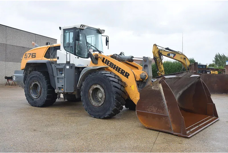 Liebherr L576 X power -stock id93 - Wheel loader: picture 1 Liebherr L576 X power -stock id93 - Wheel loader: picture 1