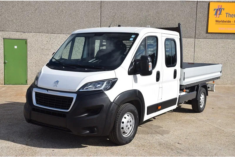 Peugeot Boxer BOXER 2.0 L -130 pk -L4 - Flatbed van, Combi van: picture 2 Peugeot Boxer BOXER 2.0 L -130 pk -L4 - Flatbed van, Combi van: picture 2