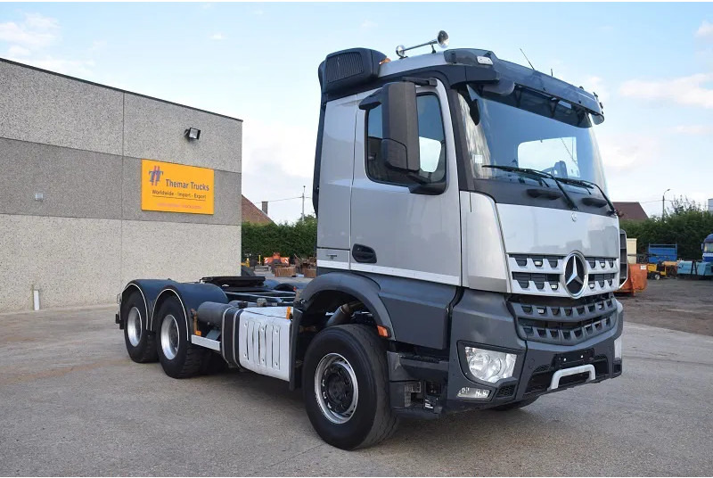 Mercedes-Benz Arocs 3345 - Tractor unit: picture 4 Mercedes-Benz Arocs 3345 - Tractor unit: picture 4