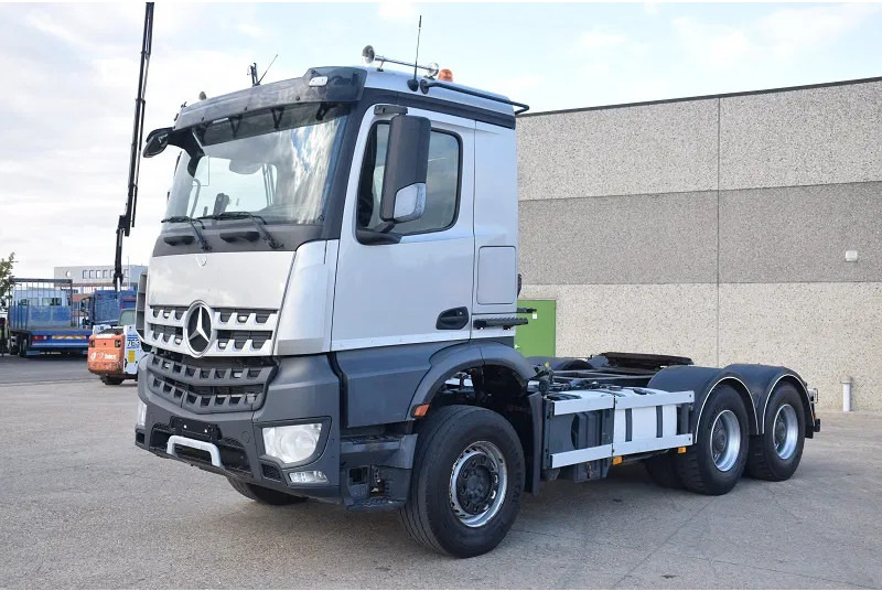 Mercedes-Benz Arocs 3345 - Tractor unit: picture 1 Mercedes-Benz Arocs 3345 - Tractor unit: picture 1