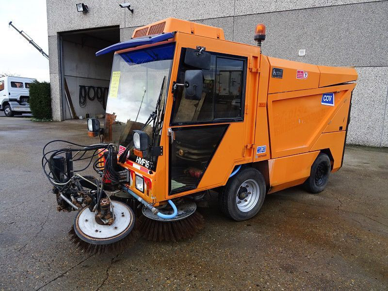 Hofmans HMF 185 - Industrial sweeper: picture 1 Hofmans HMF 185 - Industrial sweeper: picture 1