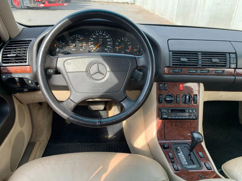 Car Mercedes-Benz 300-serie 300SE 350: picture 6
