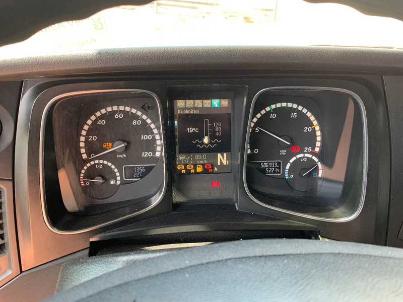 Mercedes-Benz Actros 2548 6X2 + Aanhanger*Palfinger crane*Cruise control*Airco* - Curtainsider truck, Crane truck: picture 4 Mercedes-Benz Actros 2548 6X2 + Aanhanger*Palfinger crane*Cruise control*Airco* - Curtainsider truck, Crane truck: picture 4