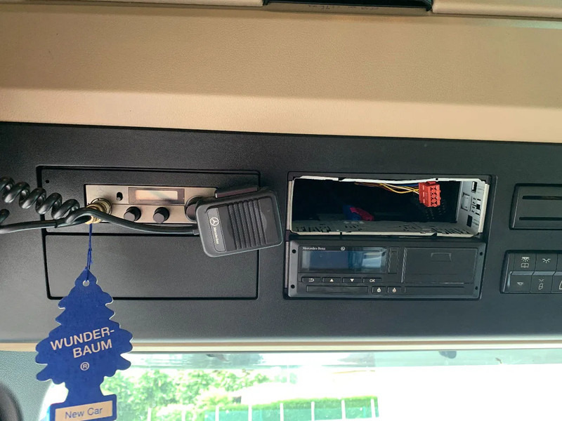 Curtainsider truck, Crane truck Mercedes-Benz Actros 2548 6X2 + Aanhanger*Palfinger crane*Cruise control*Airco*: picture 6