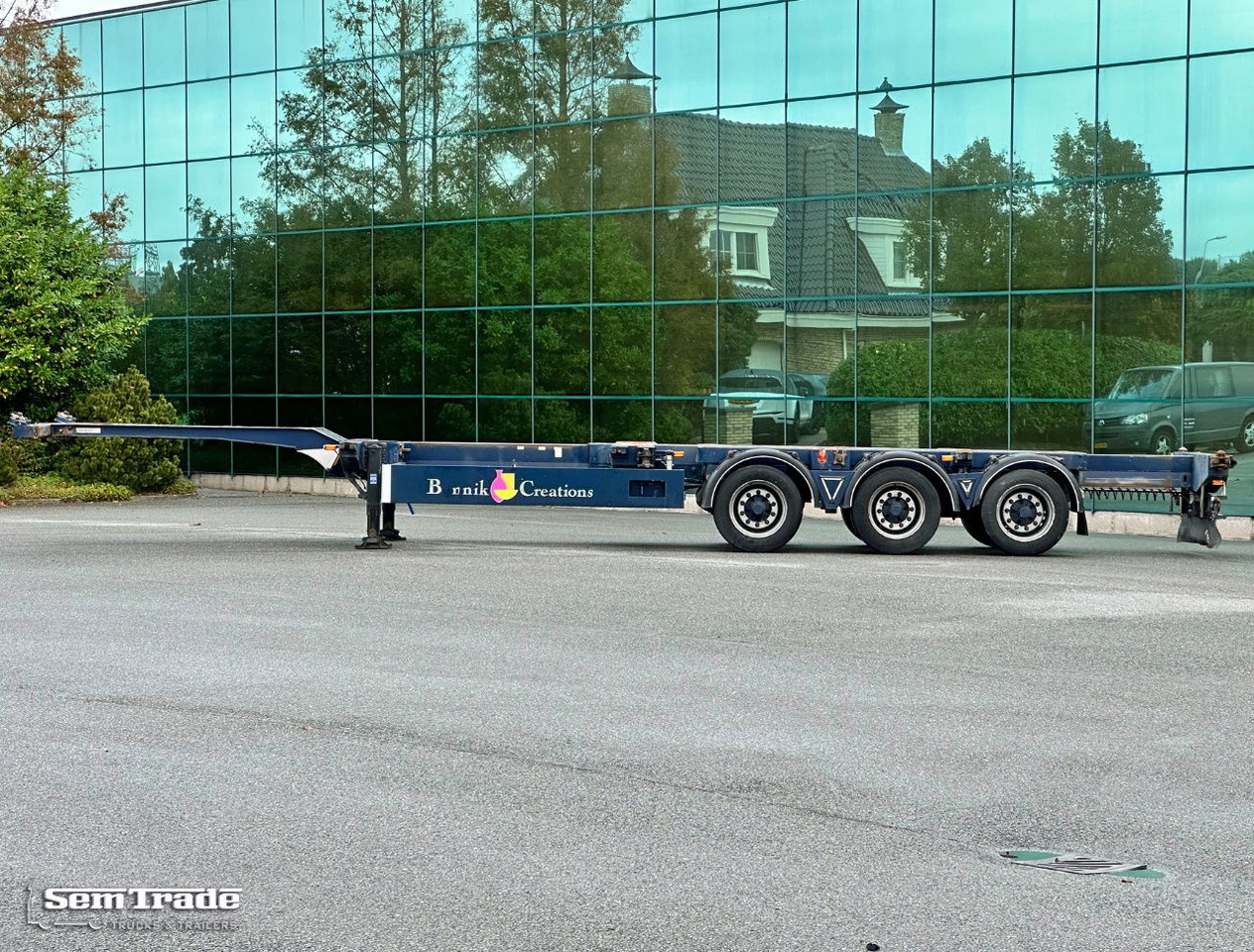 Burg BPO 15-27 Ccxhx BPW Axles Disc Brakes 40 FT. Chassis Lift Axle - Container transporter/ Swap body semi-trailer: picture 2 Burg BPO 15-27 Ccxhx BPW Axles Disc Brakes 40 FT. Chassis Lift Axle - Container transporter/ Swap body semi-trailer: picture 2