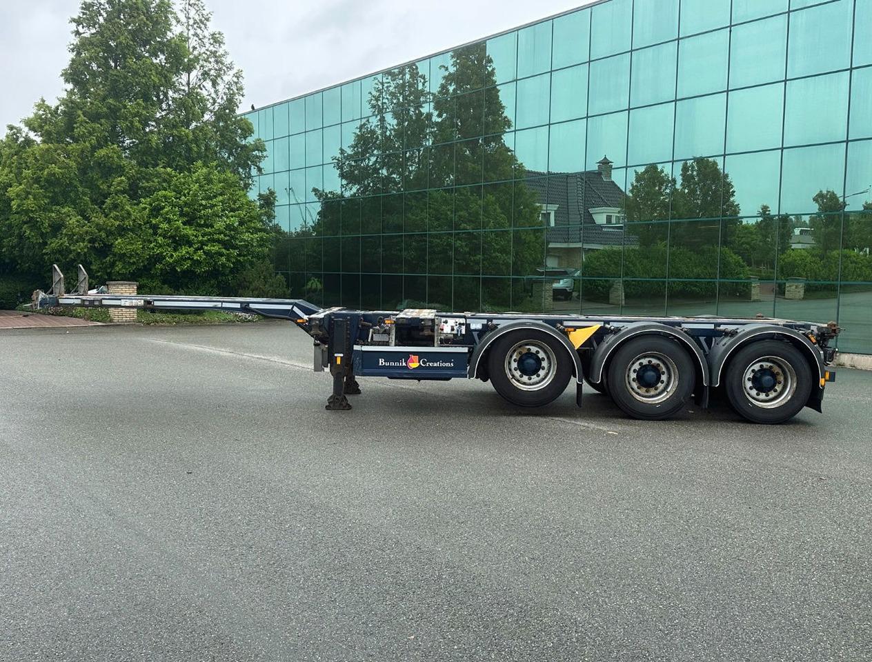 D-TEC Flexitrailer Multi Liftaxle Drumbrakes TOP Condition NL Trailer 2 Pieces - Container transporter/ Swap body semi-trailer: picture 2 D-TEC Flexitrailer Multi Liftaxle Drumbrakes TOP Condition NL Trailer 2 Pieces - Container transporter/ Swap body semi-trailer: picture 2
