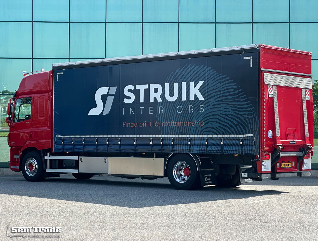 DAF CF 290 FA Space CAB Hardhouten Vloer 2500 KG Klep Nieuw Staat - Box truck: picture 3 DAF CF 290 FA Space CAB Hardhouten Vloer 2500 KG Klep Nieuw Staat - Box truck: picture 3