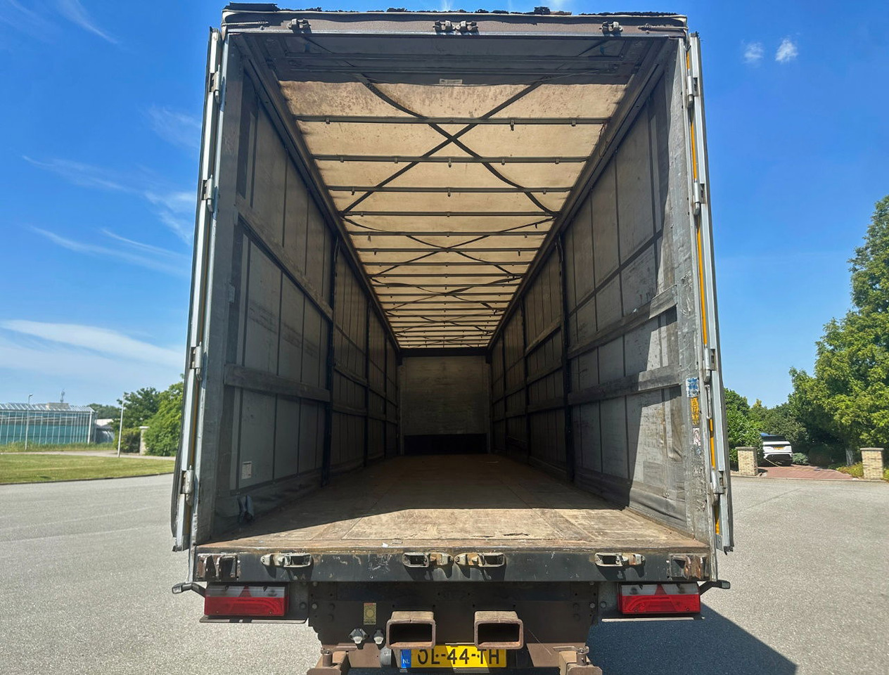 Curtainsider semi-trailer Kögel SN24 Edscha SAF Axles Disc Brakes Lift Axle TOP Condition NL Trailer: picture 9