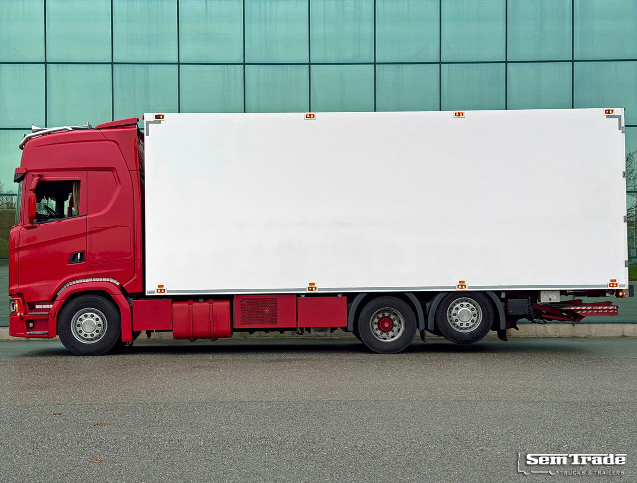 Scania S520 V8 NGS King Full AIR Retarder Luchtenberg BOX TRS Cooling Tail Lift Holland-Truck - Refrigerator truck: picture 2 Scania S520 V8 NGS King Full AIR Retarder Luchtenberg BOX TRS Cooling Tail Lift Holland-Truck - Refrigerator truck: picture 2
