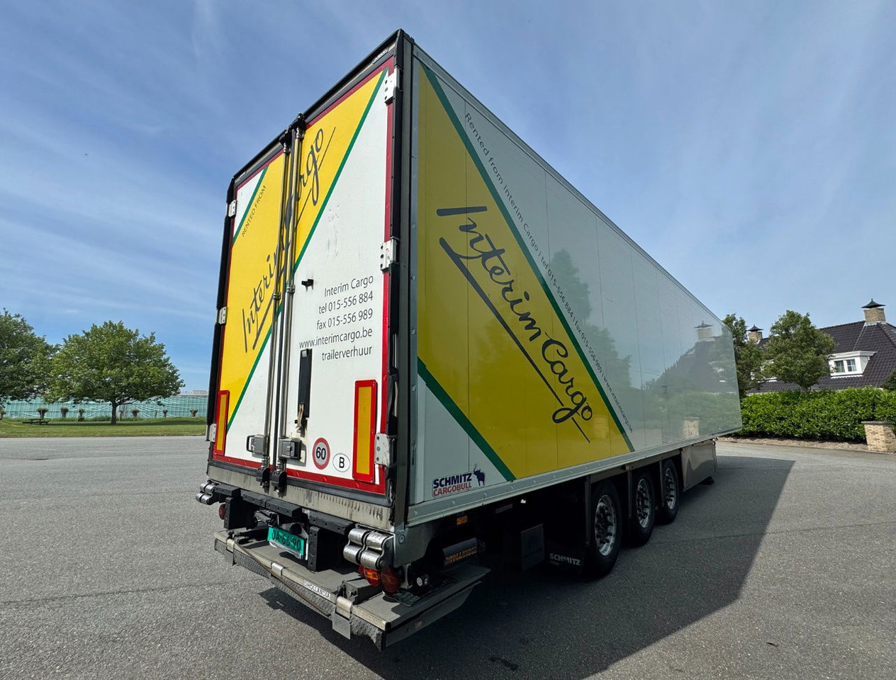 Schmitz Cargobull SCBS3B 275 CM High 250 Wide Tail Lift Carrier Vector 1550 Dopp - Refrigerator semi-trailer: picture 5 Schmitz Cargobull SCBS3B 275 CM High 250 Wide Tail Lift Carrier Vector 1550 Dopp - Refrigerator semi-trailer: picture 5