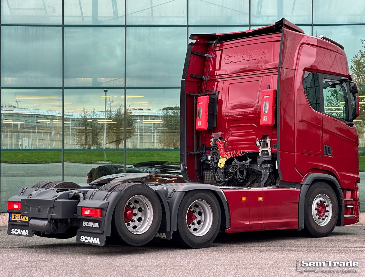 Scania S500 Boogie Full AIR Retarder 2X Tanks Only 356.000 KM Holland-Truck - Tractor unit: picture 4 Scania S500 Boogie Full AIR Retarder 2X Tanks Only 356.000 KM Holland-Truck - Tractor unit: picture 4