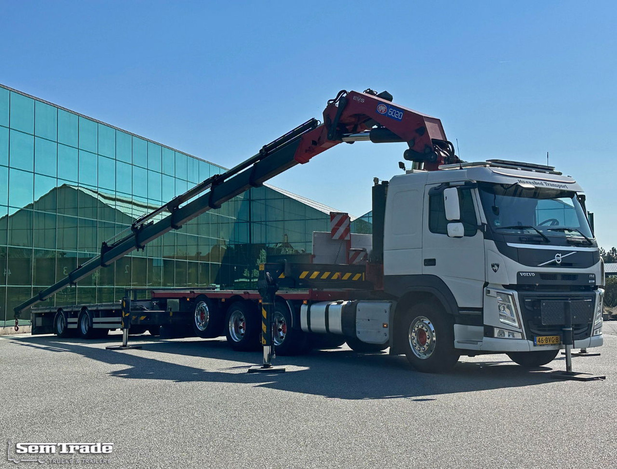 Volvo FMX 540 8X4 HMF 6020 K8 Kraan 231.000 KM + 2023 Sterk Trailer Super Condit - Crane truck: picture 5 Volvo FMX 540 8X4 HMF 6020 K8 Kraan 231.000 KM + 2023 Sterk Trailer Super Condit - Crane truck: picture 5
