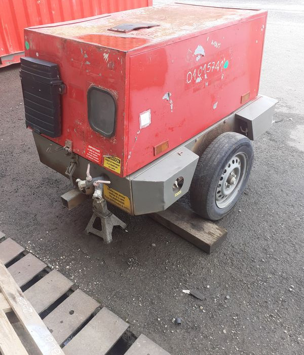 Compresseurs et Sableuses - Air compressor: picture 2 Compresseurs et Sableuses - Air compressor: picture 2