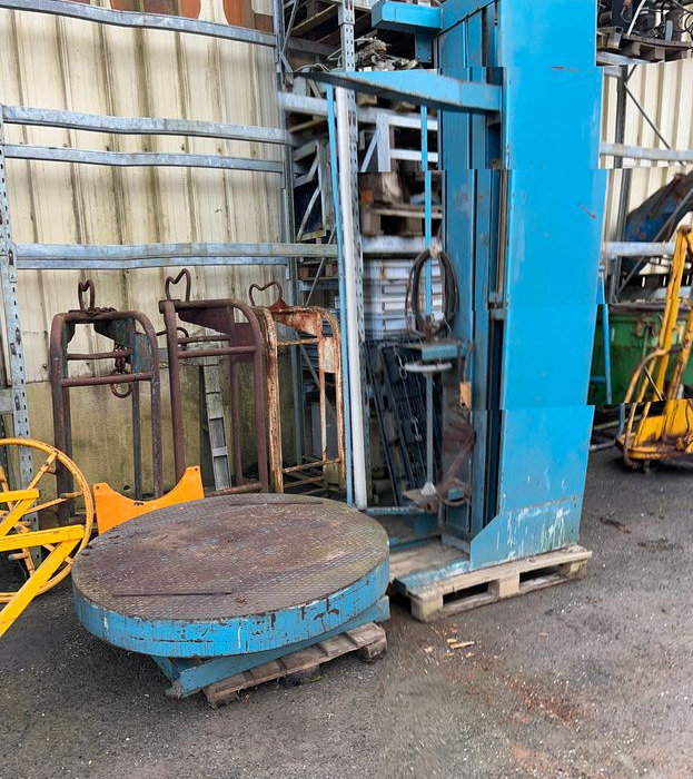 Enrubanneuse, escaliers metals, bois, chevre hydraulique, echafaudage ,mats - Construction equipment: picture 1 Enrubanneuse, escaliers metals, bois, chevre hydraulique, echafaudage ,mats - Construction equipment: picture 1