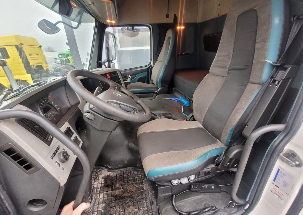 Tractor unit Volvo Volvo FM 450 ADR E6 ciągnik siodłowy: picture 9