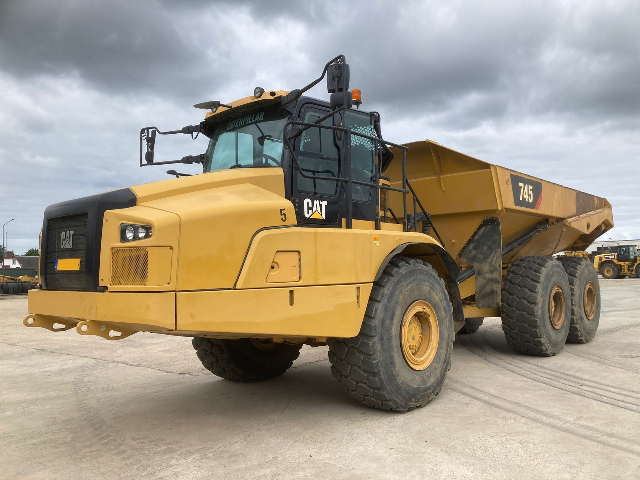 CATERPILLAR 745 - Articulated dumper: picture 1 CATERPILLAR 745 - Articulated dumper: picture 1