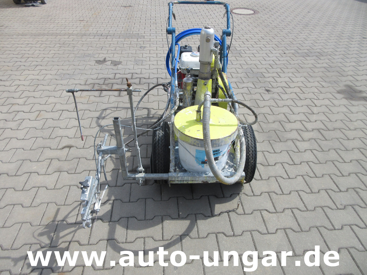 ProSign Citadine Graco Airless Road Marking Machine Straßenmarkiermaschine Markiermaschine - Construction machinery: picture 2 ProSign Citadine Graco Airless Road Marking Machine Straßenmarkiermaschine Markiermaschine - Construction machinery: picture 2
